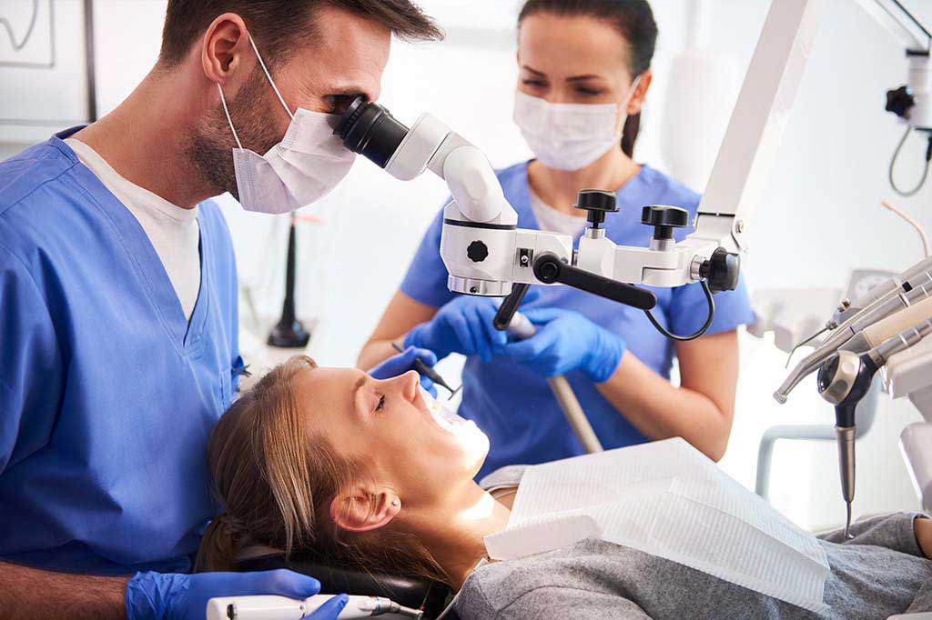 cirugia oral en clinicas dentales Cieza